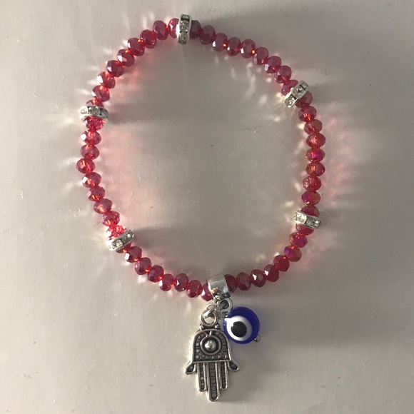 Hamsa/ Evil Eye Red Bracelet - Picture 3 of 5